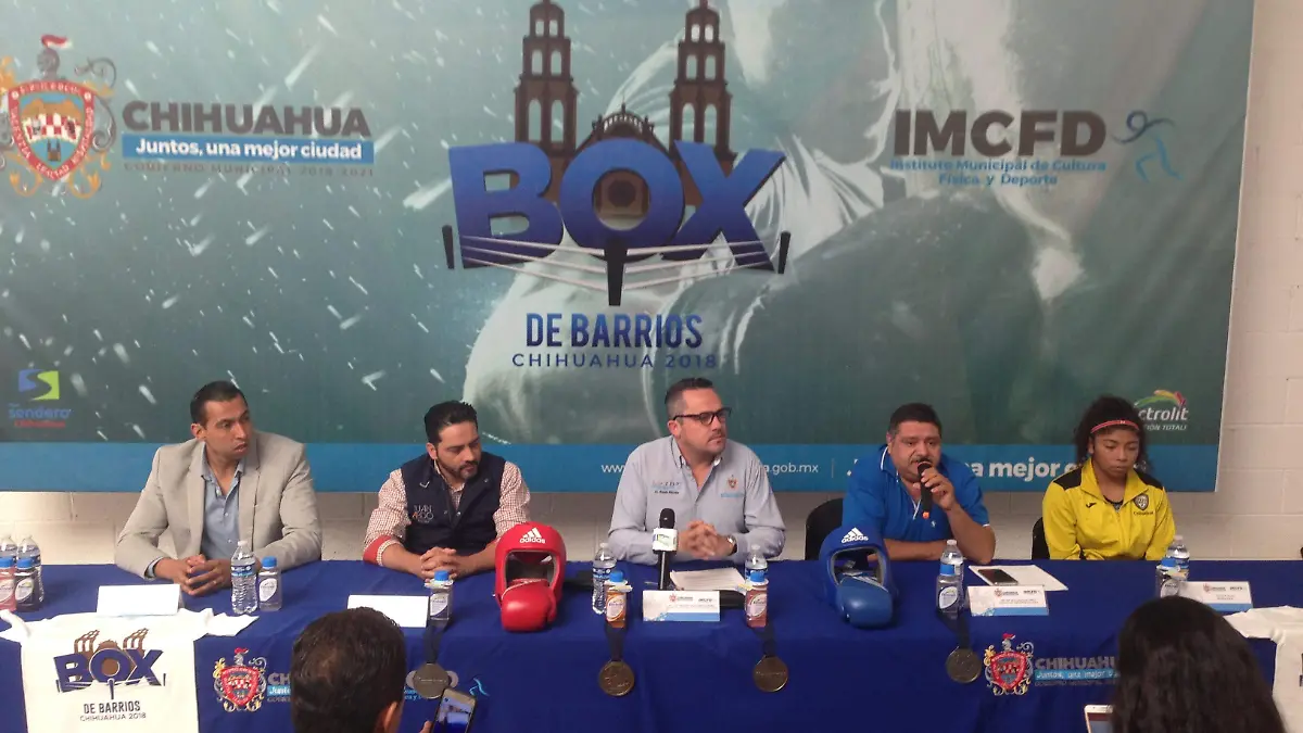 rueda de prensa box (5)