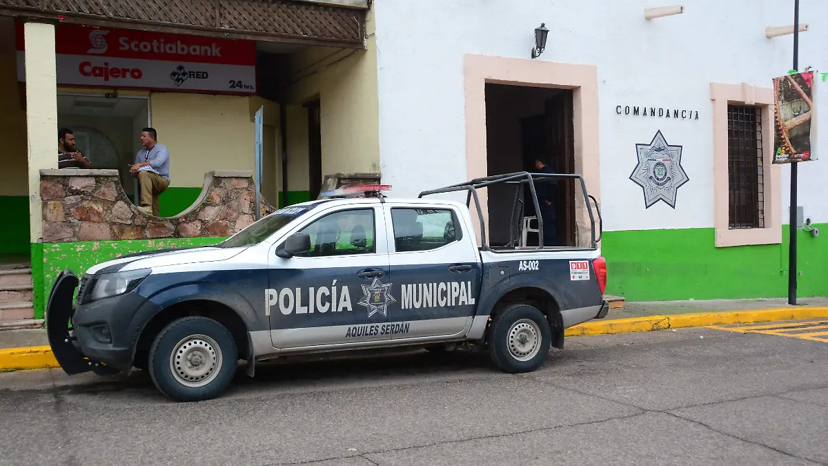 Comandancia de policia municipal de Aquiles serdan (9)