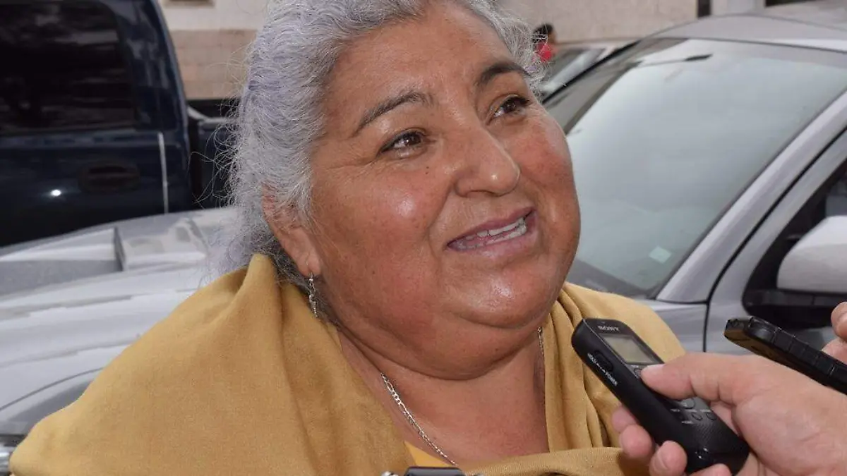 La deteccion de cancer en la mujer ha llegado a las jovencitas de menos de 25 años de edad expreso Eva Ibarra a cargo de las unidades de salud d