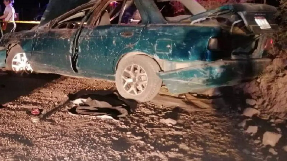 muerto en volcadura
