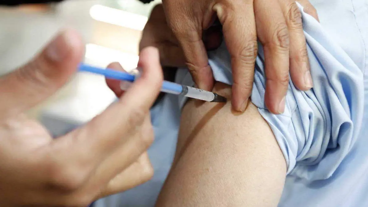 La vacuna contra la influenza de 8 de octubre al 30 de marzo