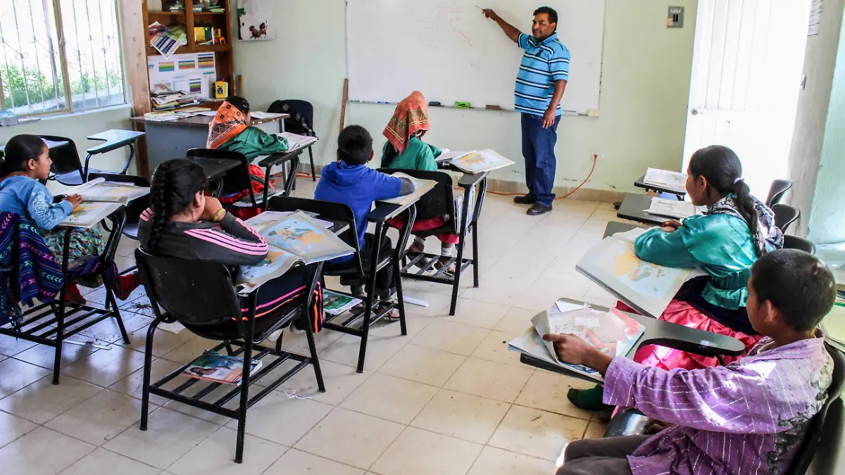 Alimentos para estudiantes indigenas (2)
