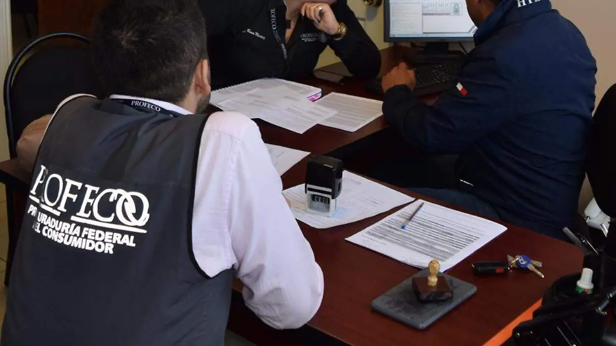 Haydenuncias de quejosos que desde que despidieorn a empleados de PROFECO la dependencia trabaja  a medias