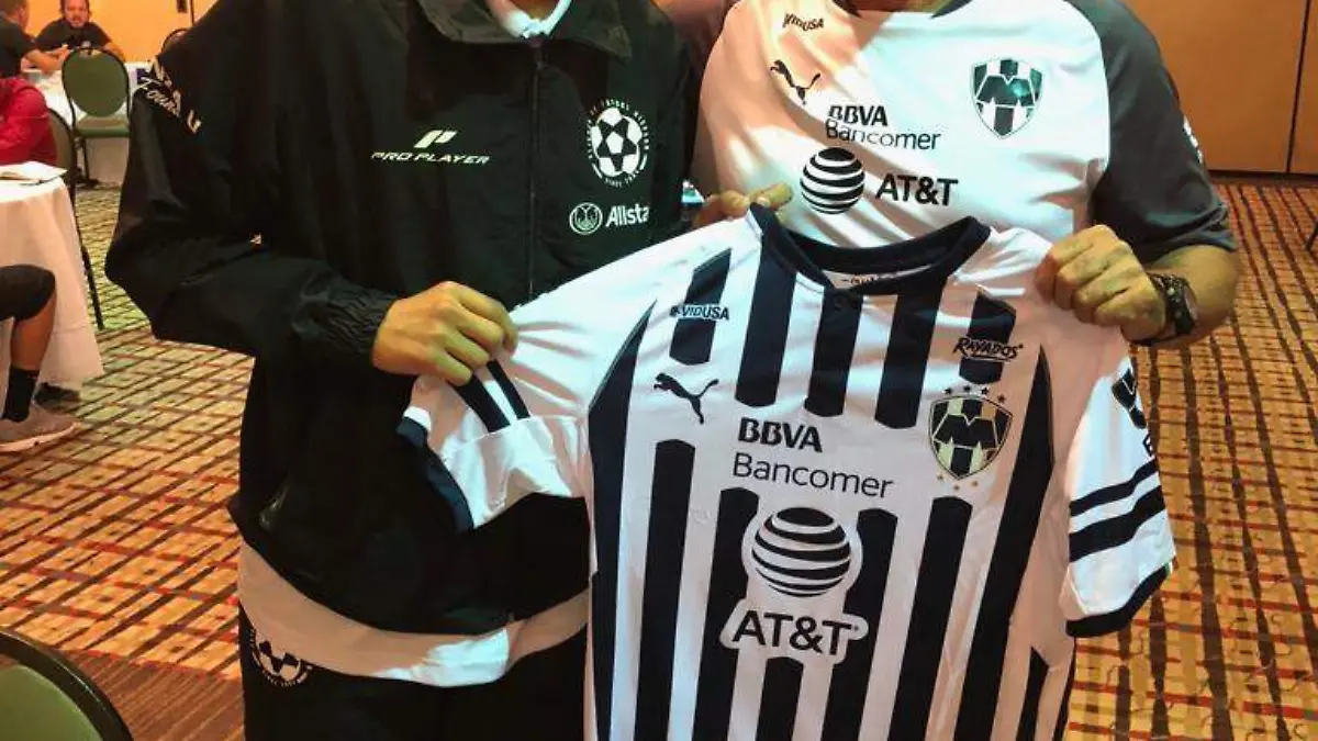 Image 2018-11-25 at 3.40.43 PM