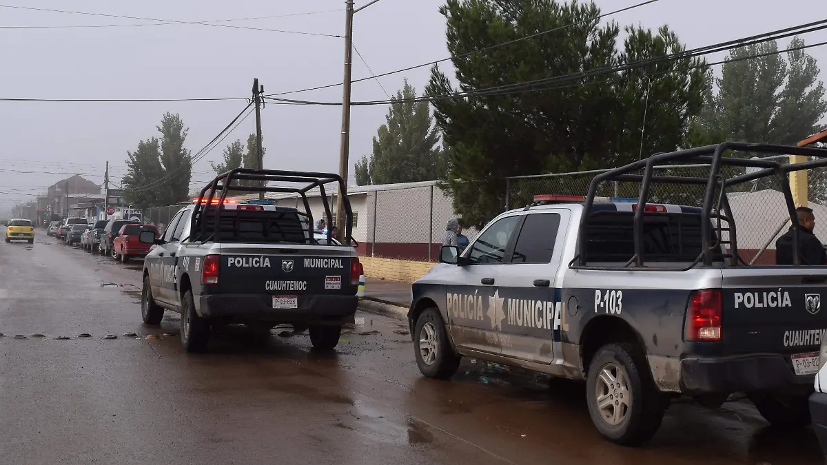 Logra la policia detencion de dos sujetos por acosar  a menores de edad esto en senderos del tecnologico