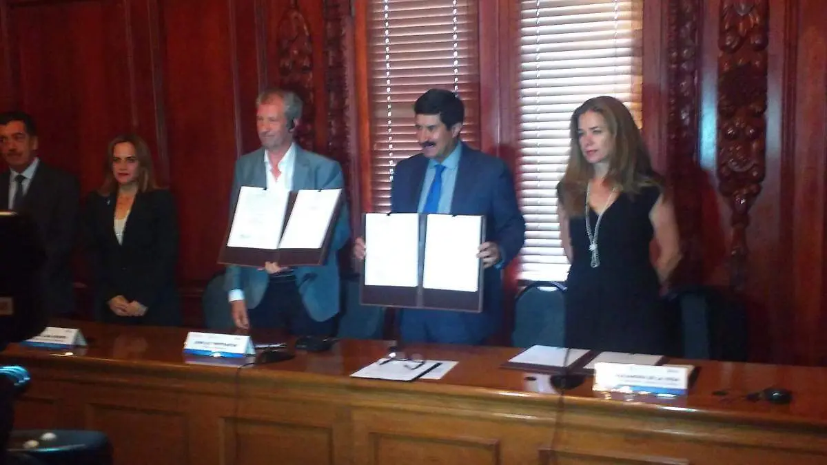 FIRMA DE CONVENIO