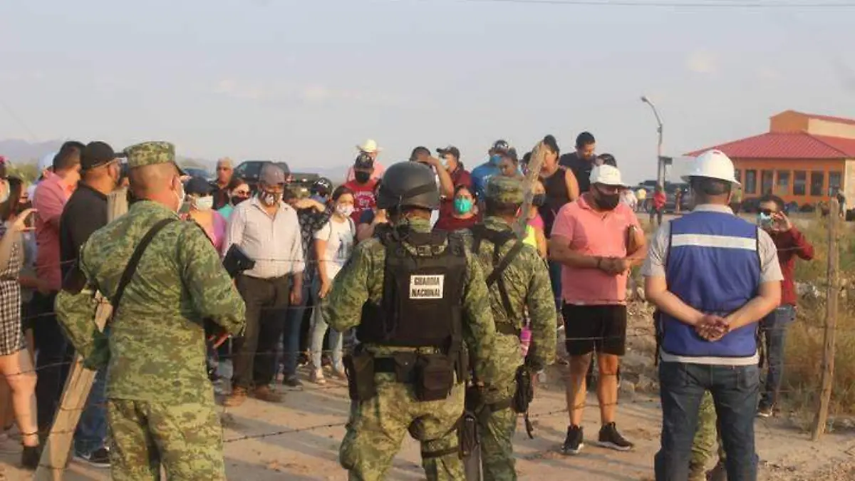 Durante el diálogo 