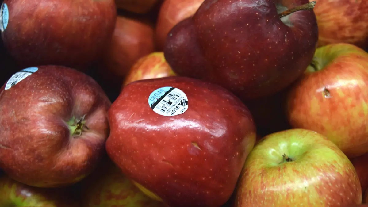 Se espera que el arancel prevalesca del 20 por ciento a la manzana amerciana 1