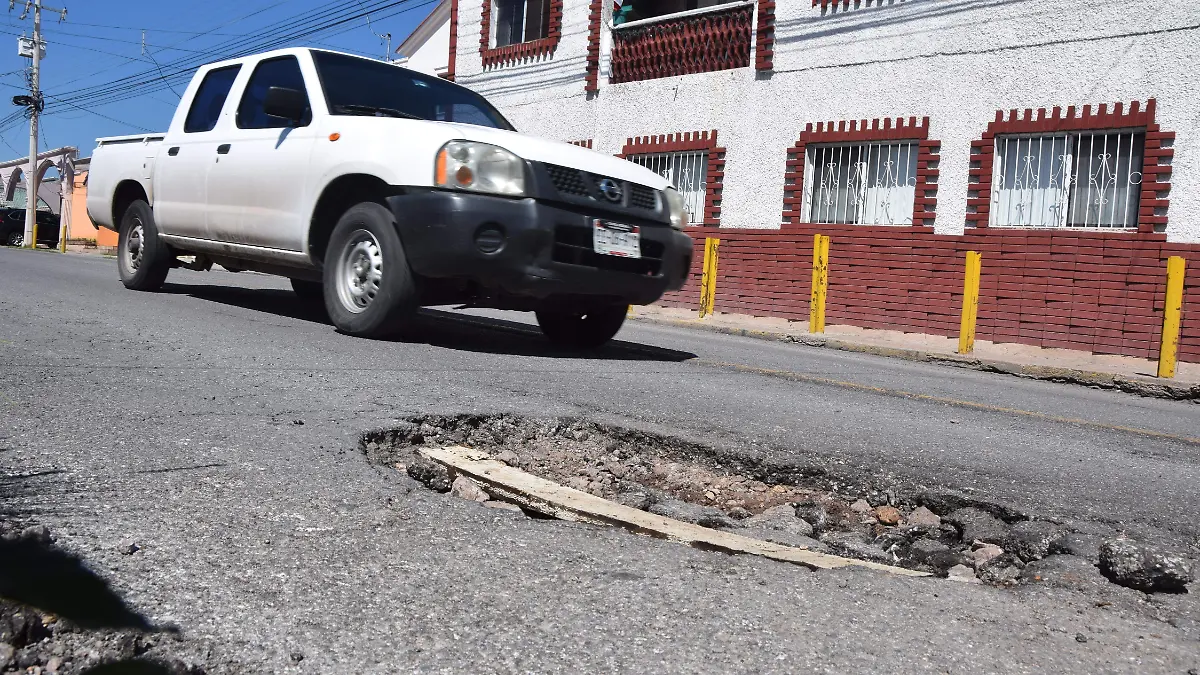 BACHE J MORON Y 38 (1)