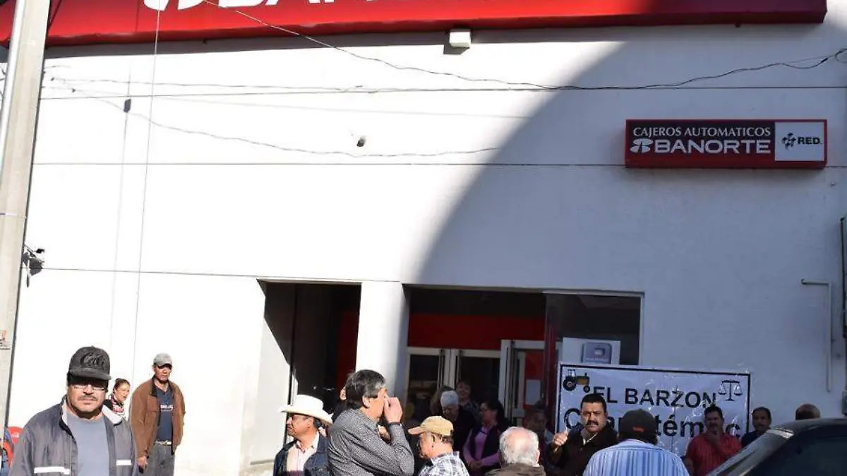 El barzon reclama frau