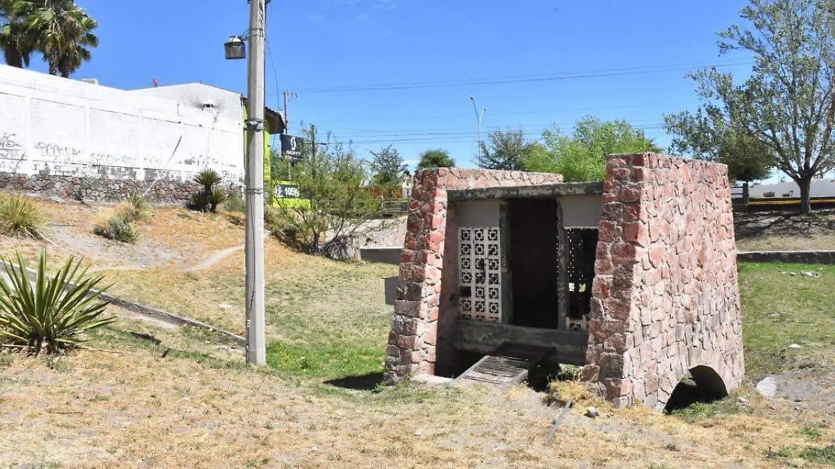 poz parque los tronquitos (4)