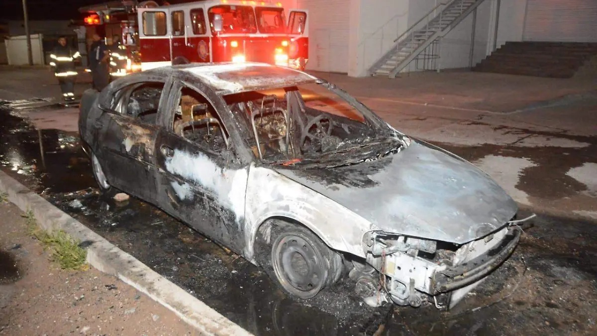 incendio vehículo (2)