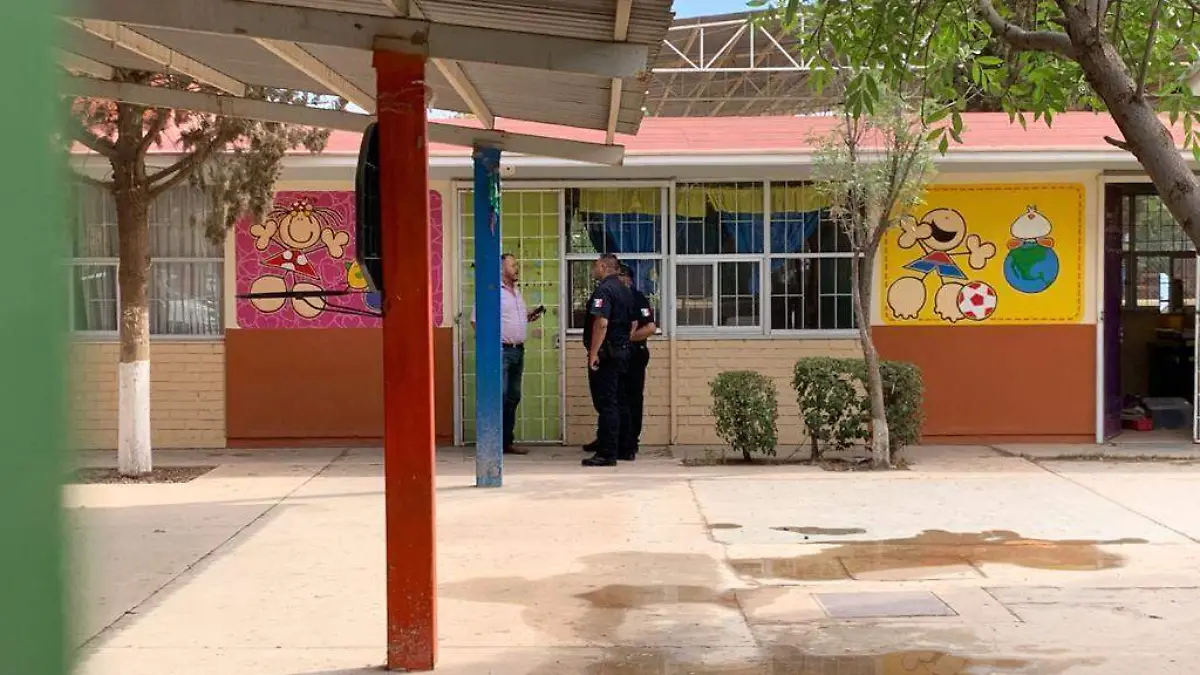 escuela robada  (2)