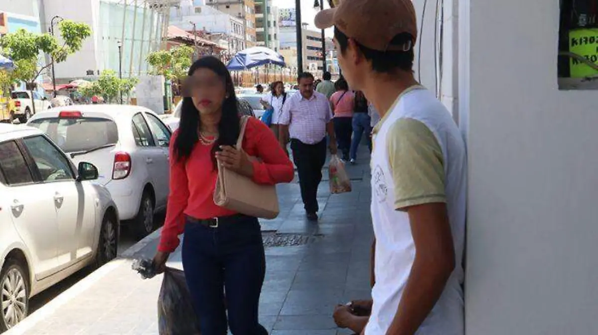 ACOSO A UNIVERSITARIAS