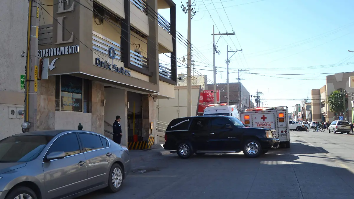 encuentran pareja sin vida en hotel