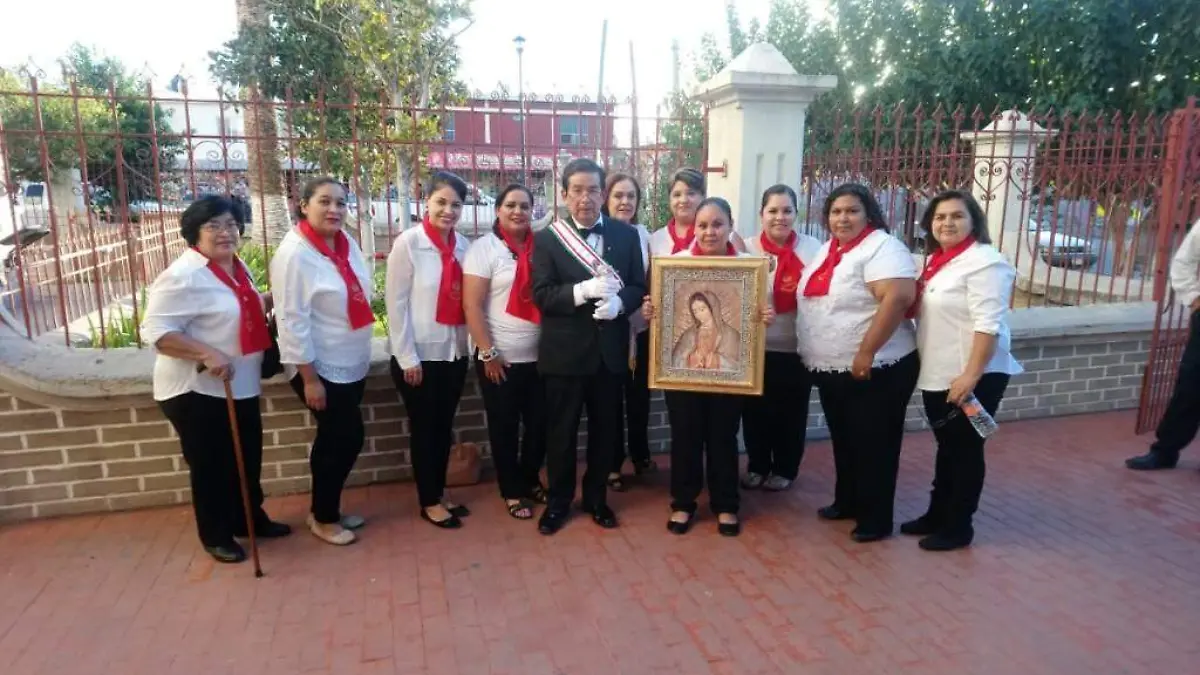 LA-La Rosa de Plata estuvo en Meoqui