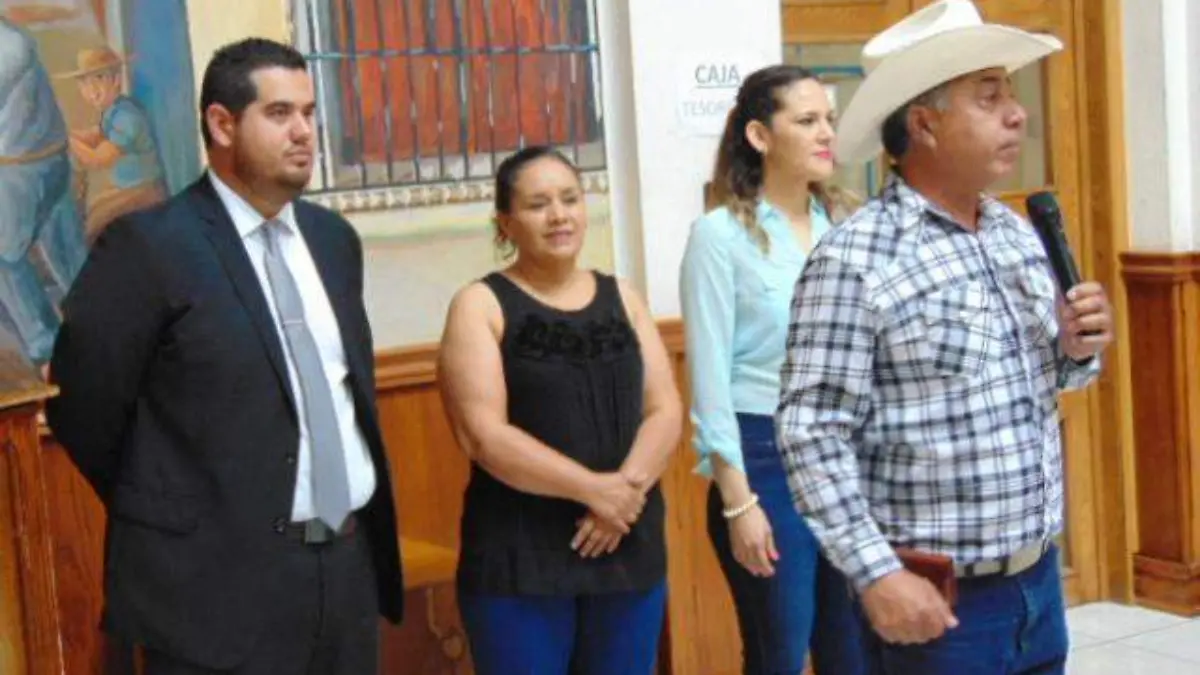 con 9 millones.. (2)