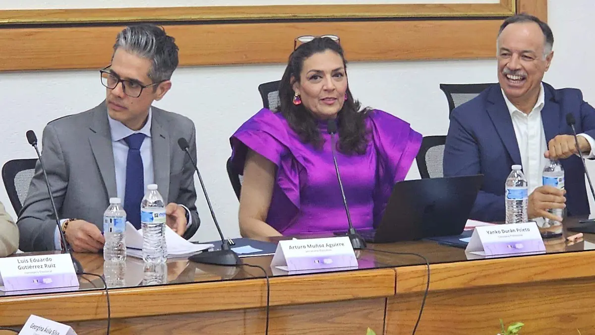 Yanko Durán Prieto, titular del IEE