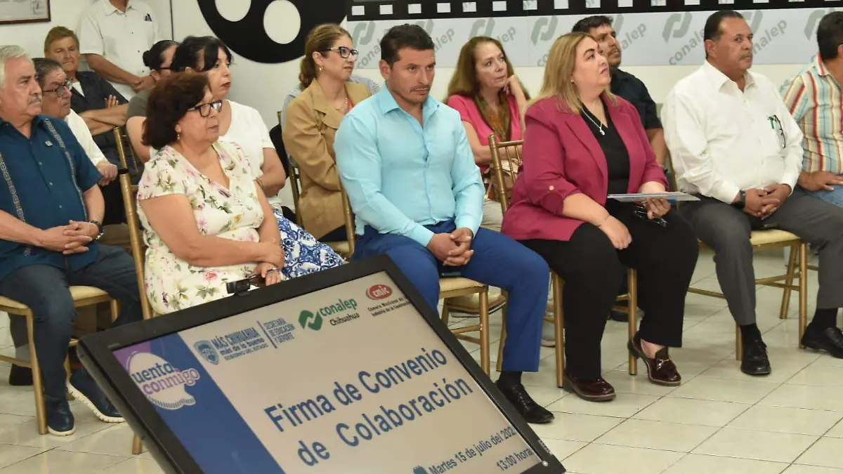 Firman CONALEP y CMIC acuerdo de colaboración 