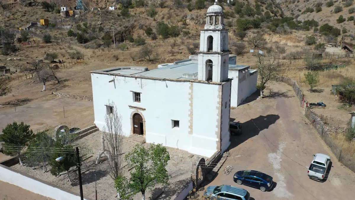 Templo de Santa Rosa de Lima, Cusihuiriachi