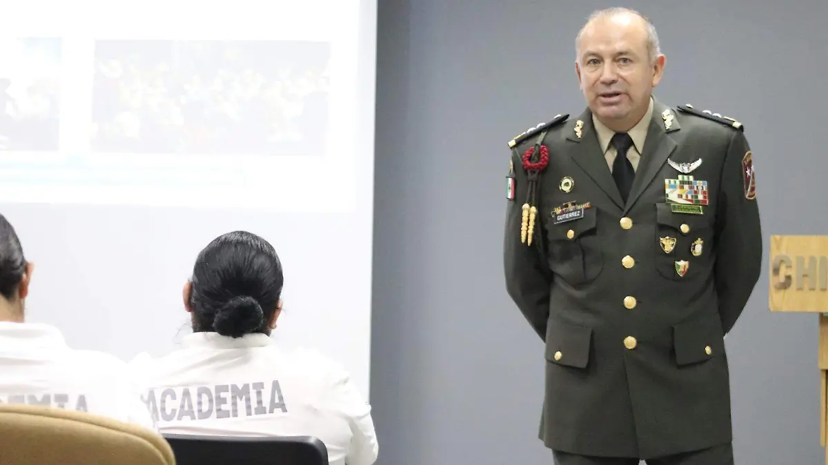 confrencia militar