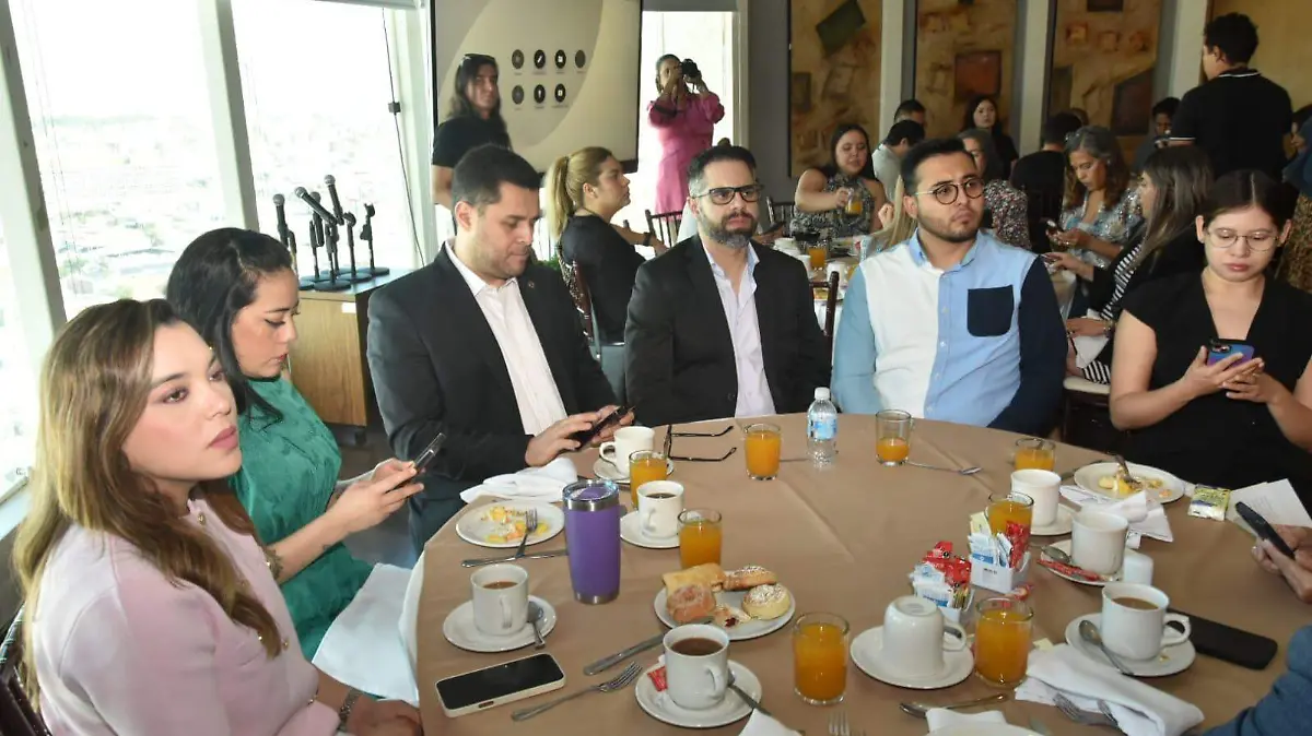 Parlamento de Mujeres