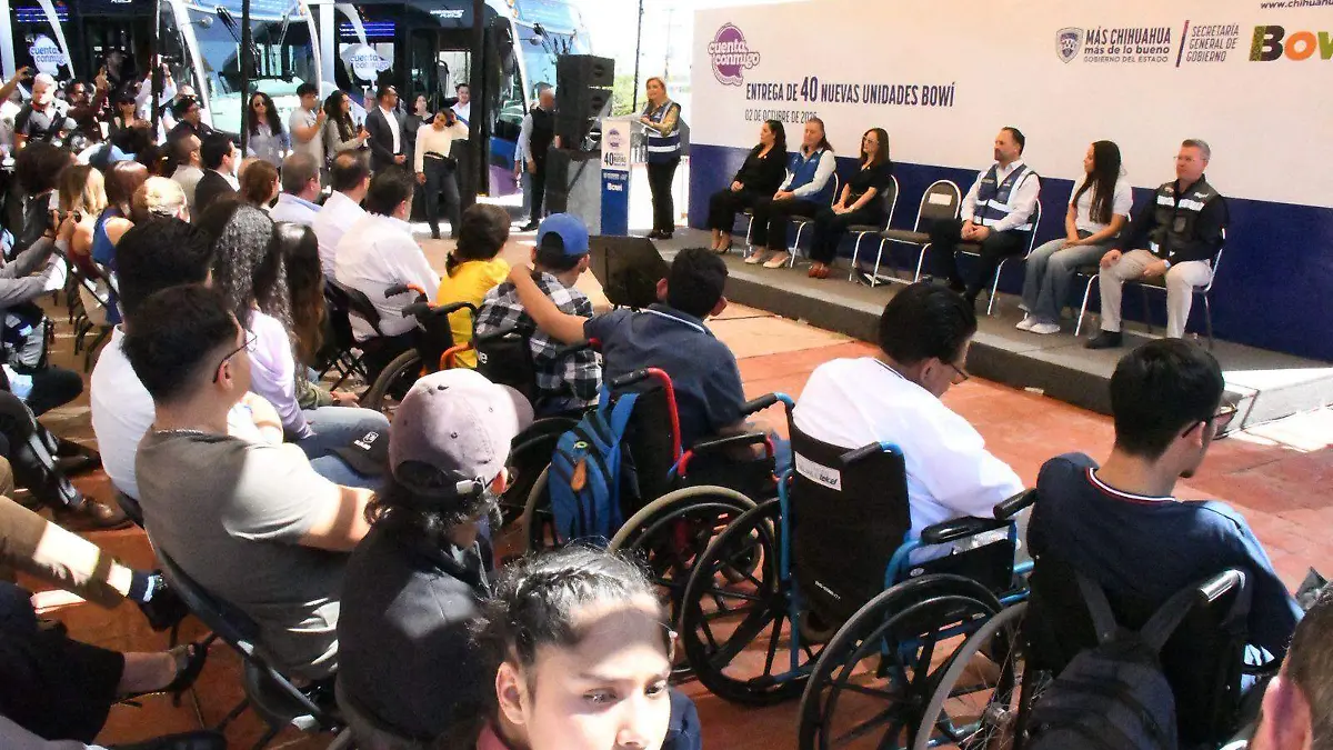 ENTREGA DE 40 UNIDADES DEL BOWÍ