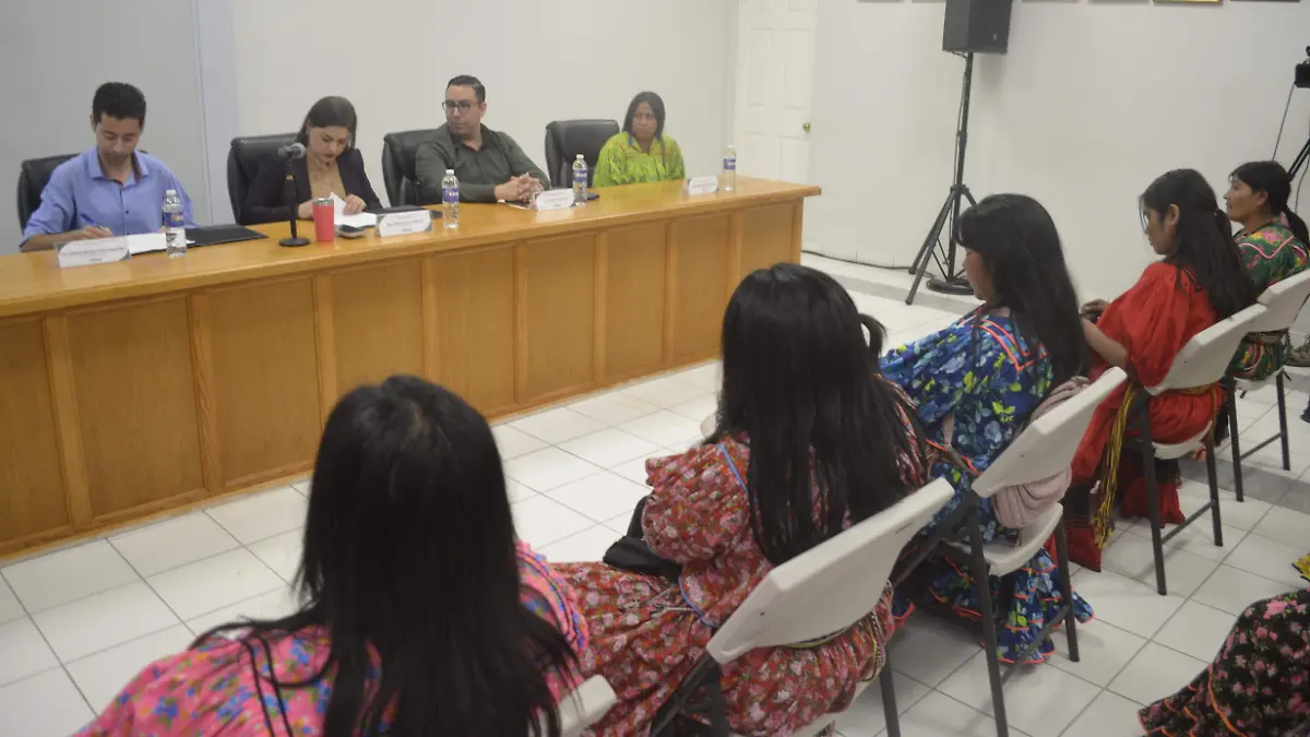Mujeres raramuri