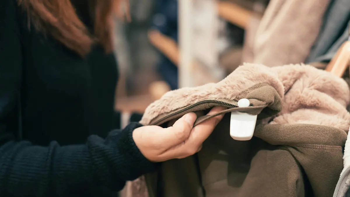 pexels-tirachard-kumtanom-112571-733850