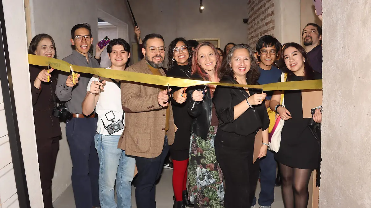 CORTE DE LISTONES (1)