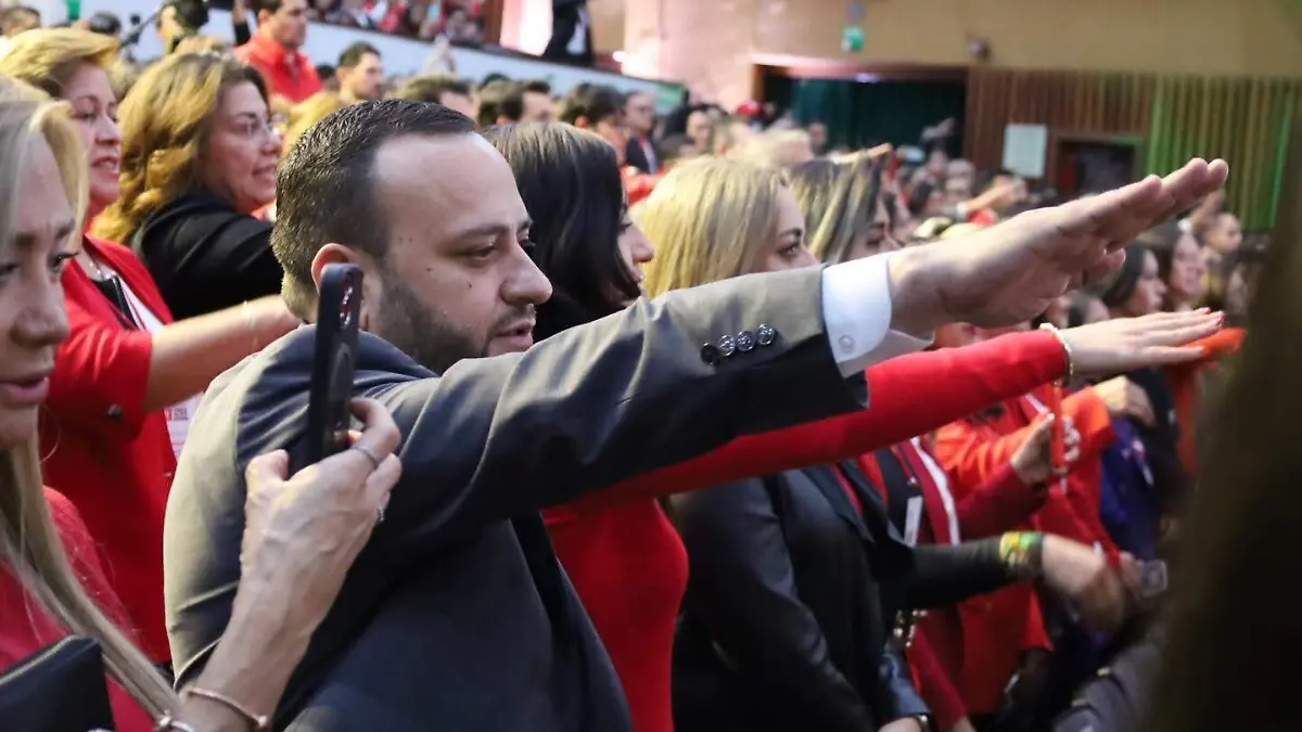 WhatsApp Image 2025-12-06 at 12.01.00 PM