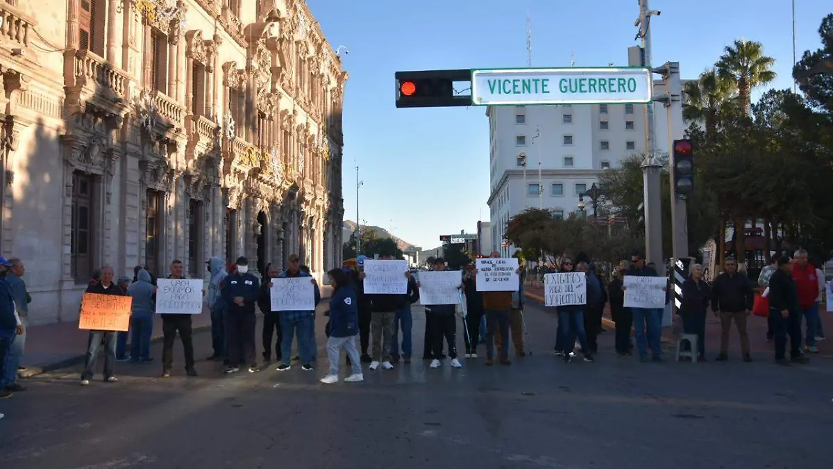 WhatsApp Image 2025-12-08 at 8.45.06 AM (2)