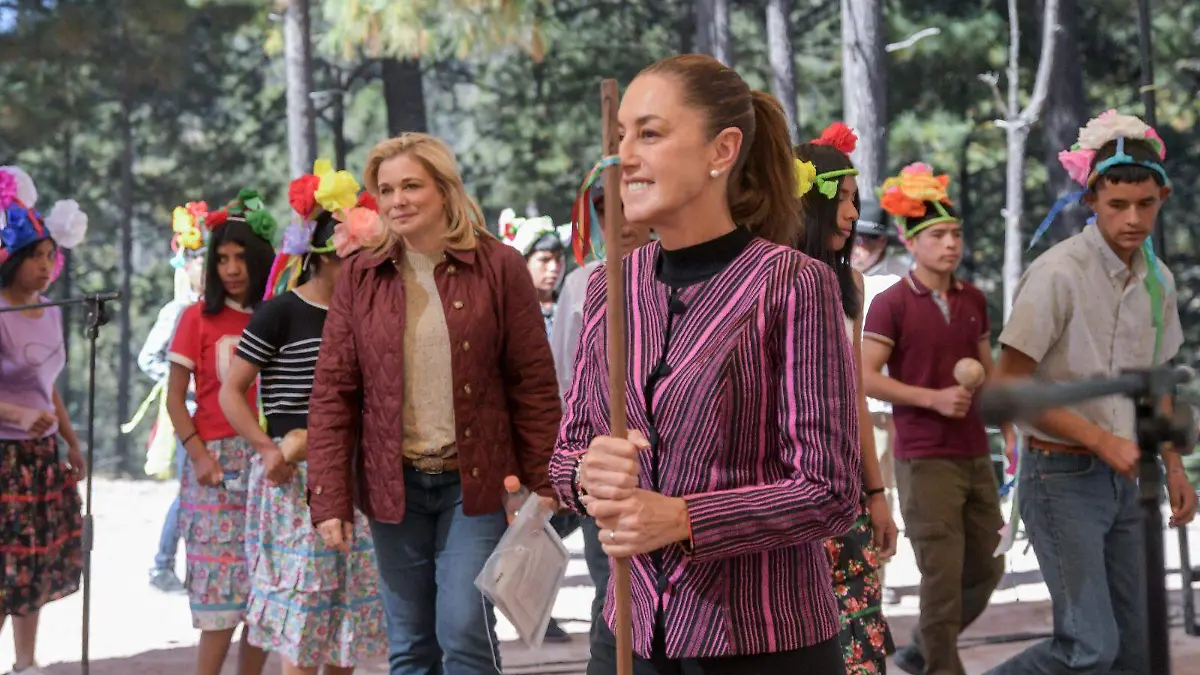 MARU CAMPOS VISITA SHEINBAUM