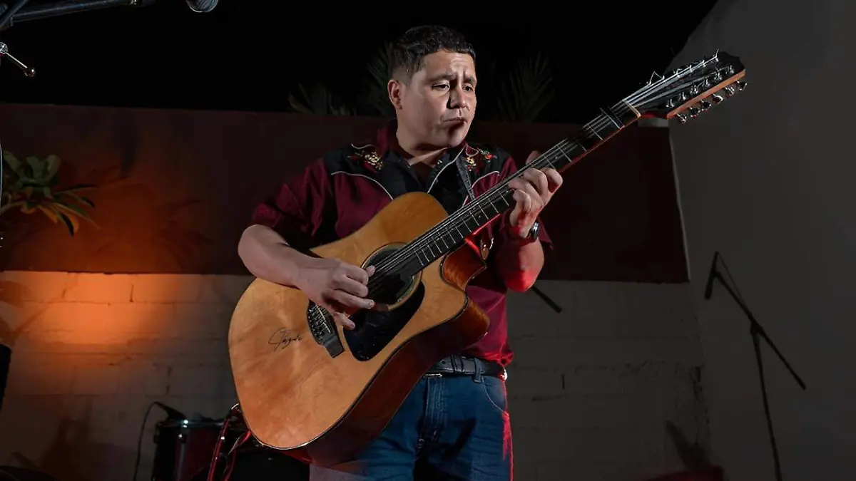 FOTO FACEBOOK JUAN CIREROL (1)