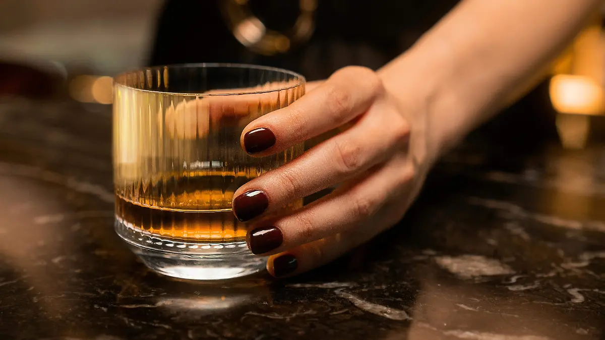 pexels-ourwhiskyfoundation-16374125