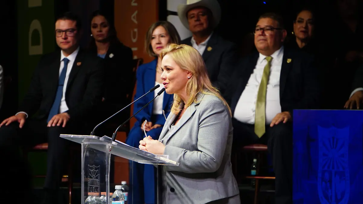 Gobernadora Maru Delicias