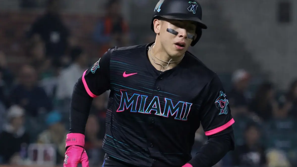 E3B3B4F1-06C0-4919-818C-D7EB3893CCA7