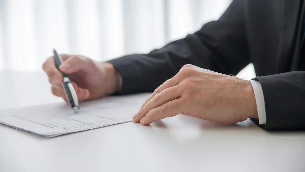 pexels-kampus-8428067 (1)