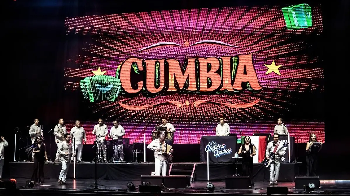 FOTO FACEBOOK LOS ÁNGELES AZULES (1)