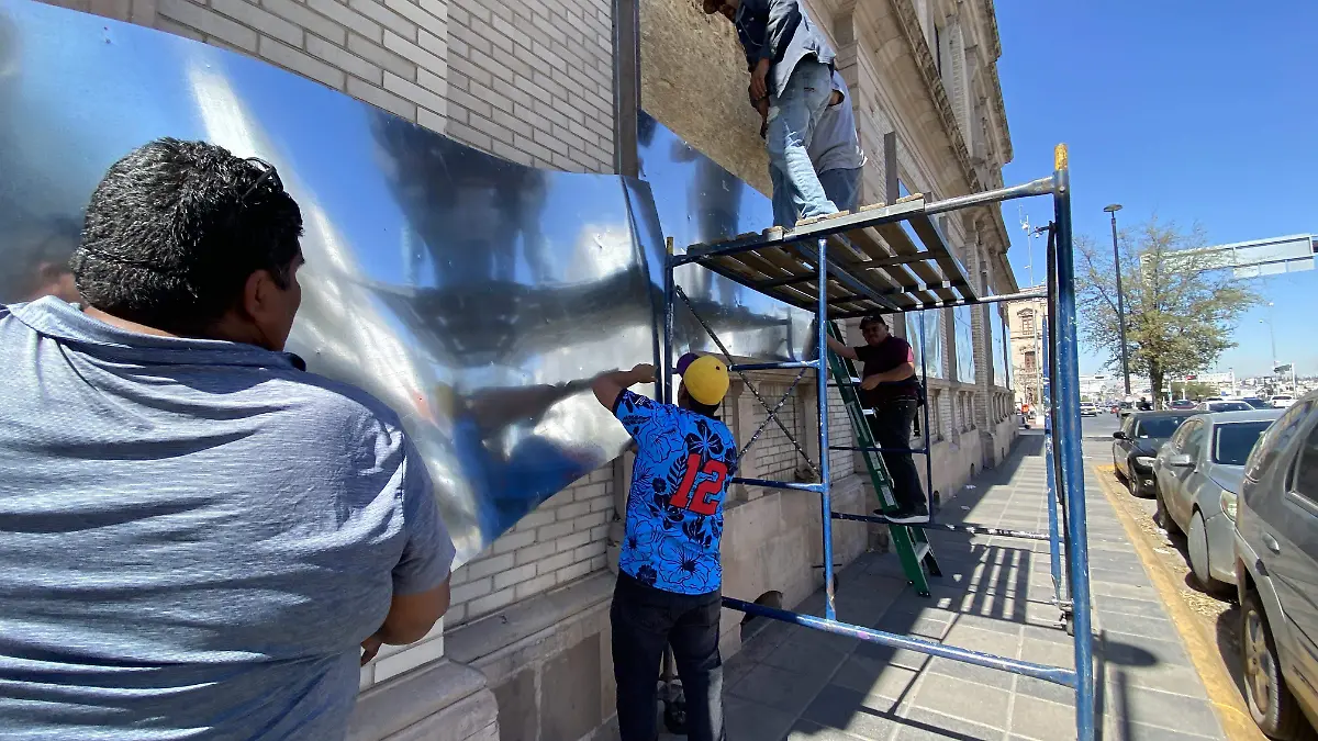 Blindan edificios de Gobierno 