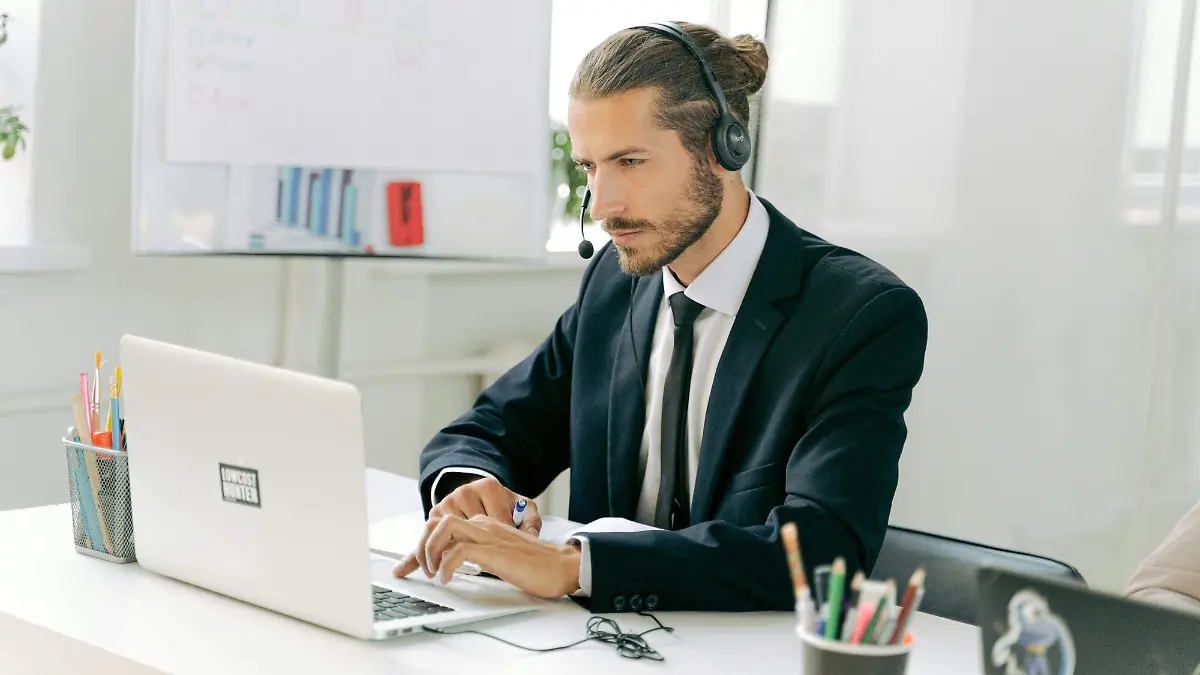 pexels-shkrabaanthony-5467588