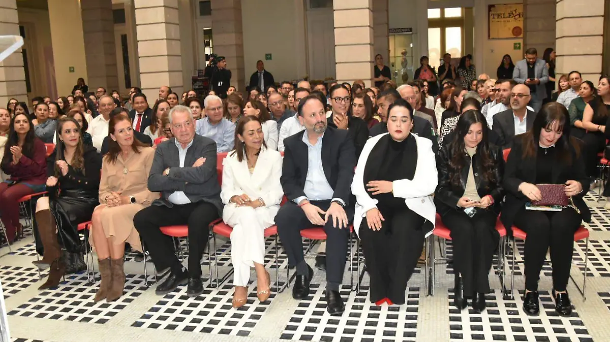 conferencia Josefina Vázquez Mota