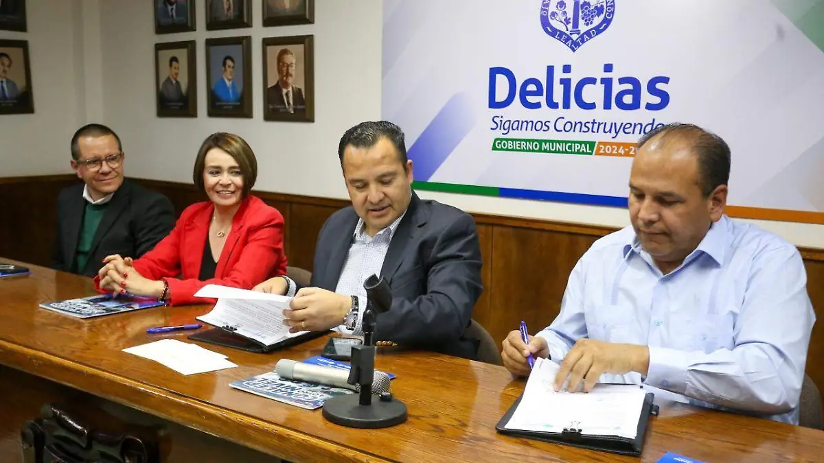 Firma convenio Conalep