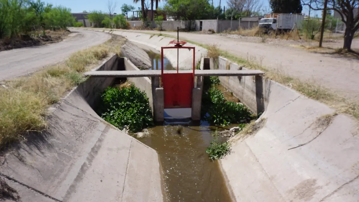 Acequia de riego