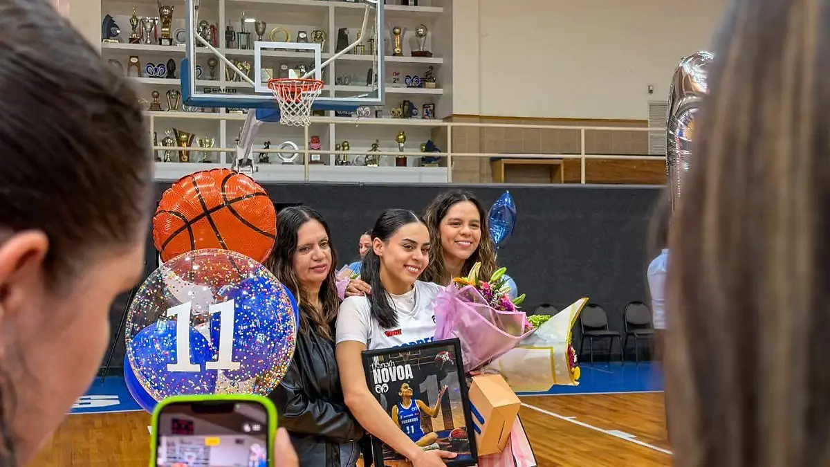 Concluyen ciclo jugadoras del equipo Borregos Tec de Monterrey