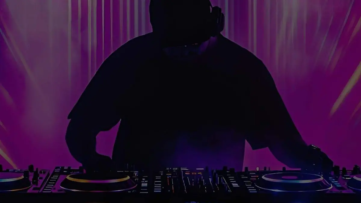 FOTO FACEBOOK XCH INTERNATIONAL (1)