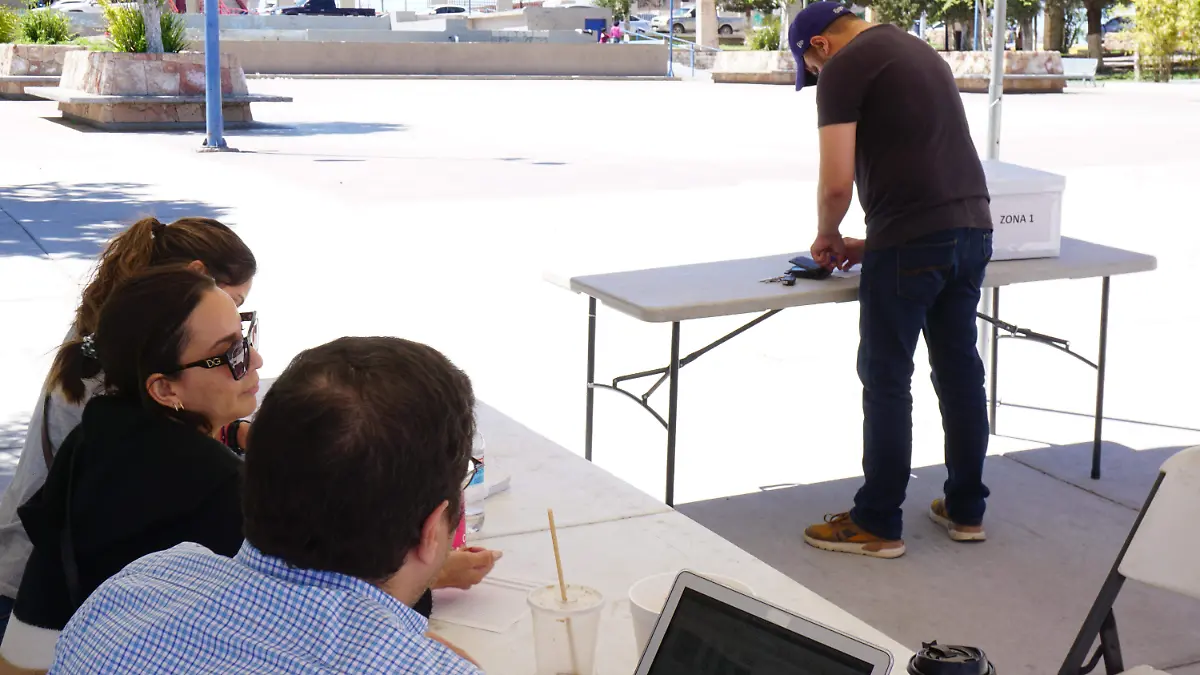 4 DICIEMBRE- Ciudadanos votarán por proyectos del pp