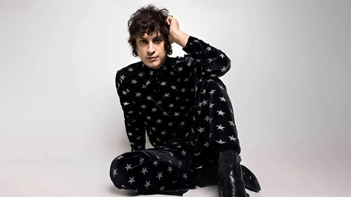 FOTO FACEBOOK CONCERT LIVE ENTERTAINMENT (1)