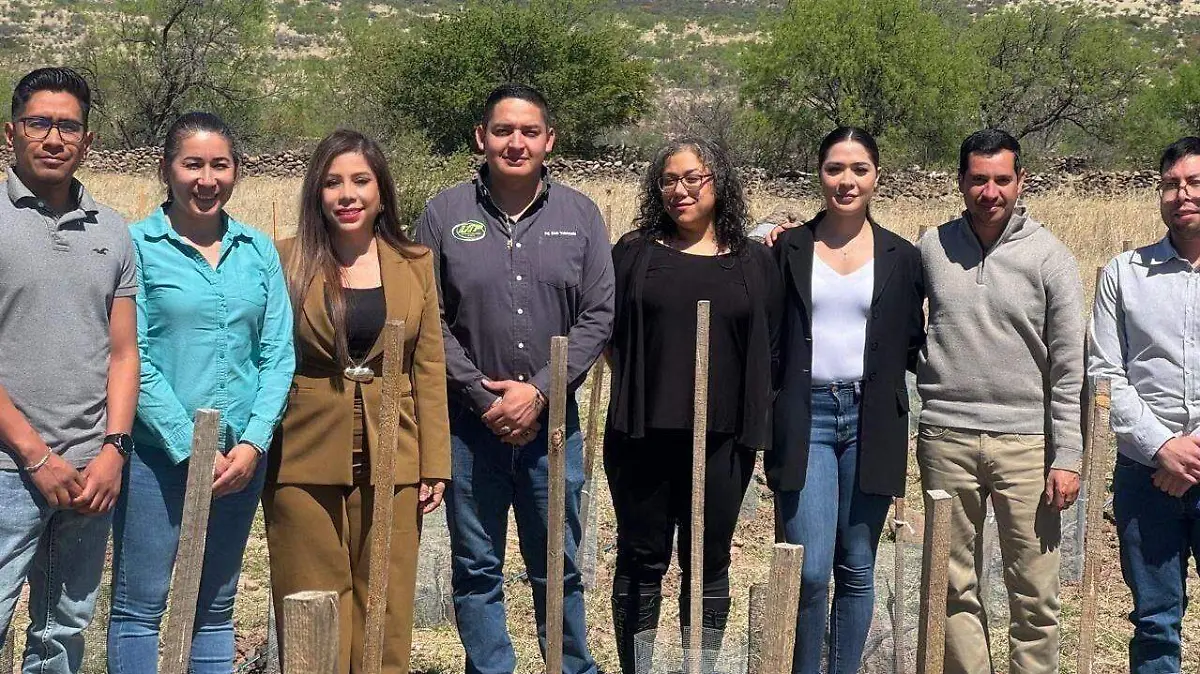 5e0642cc-1d84-413a-a9d9-cd6603cfab45