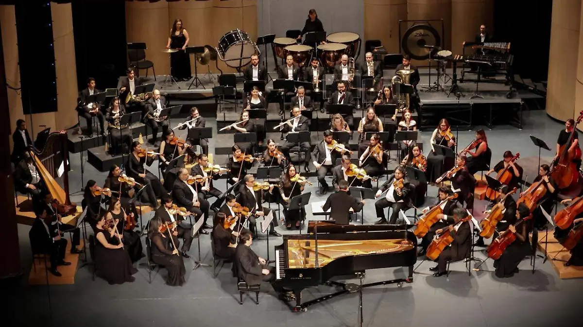 FOTO FACEBOOK ORQUESTA FILARMÓNICA DEL ESTADO DE CHIHUAHUA (1)